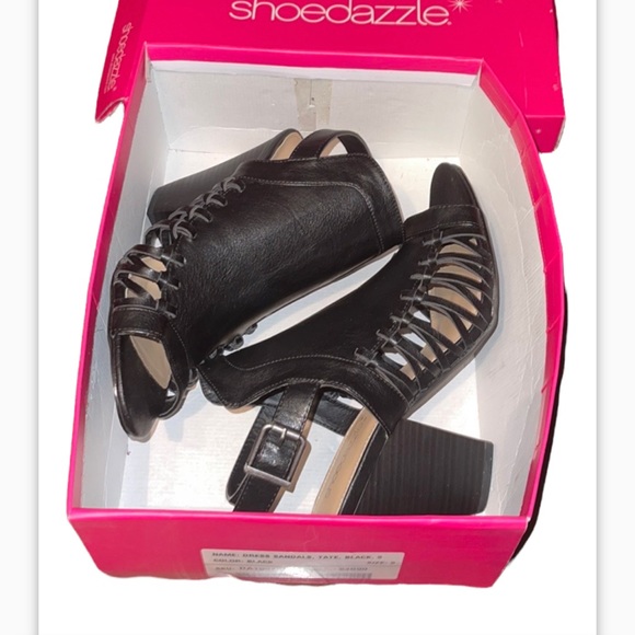 ShoeDazzle Tate black sandals - Picture 5 of 12